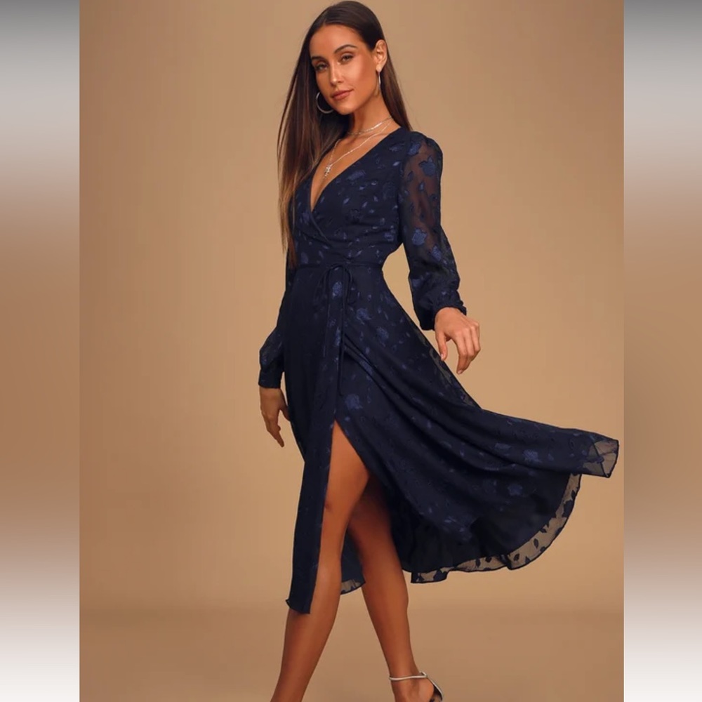 NWT Lulus Wrap Dress